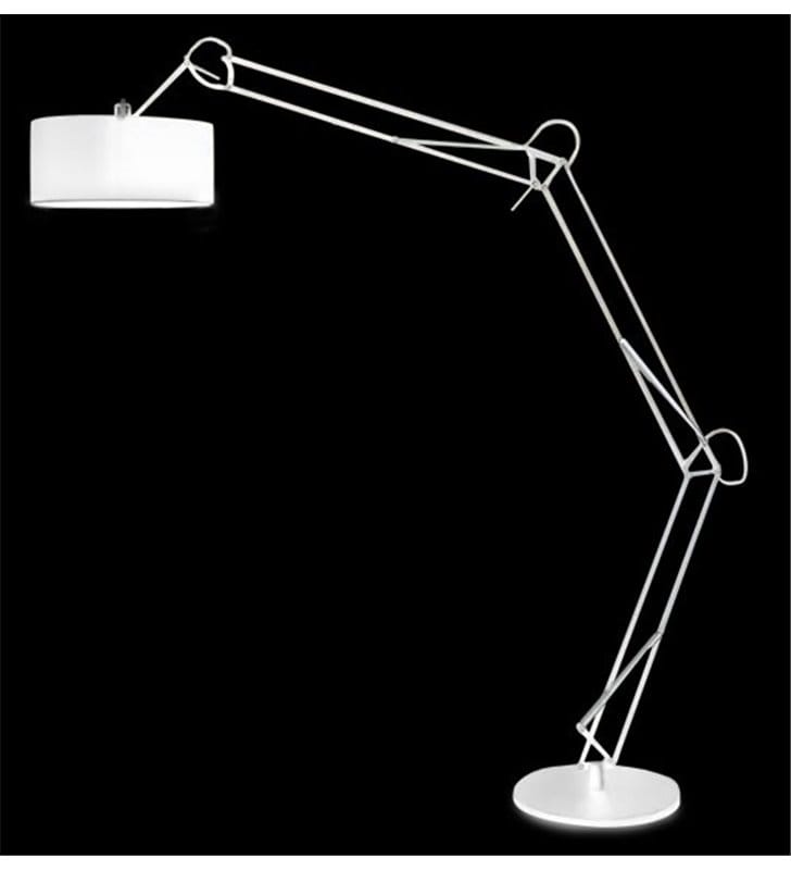 Biała łamana wysoka nowoczesna lampa podłogowa Bosse