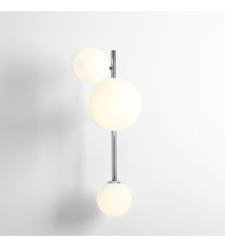 Lampa sufitowa lub ścienna Dione chrom 3 okrągłe klosze do salonu sypialni na korytarz styl nowoczesny
