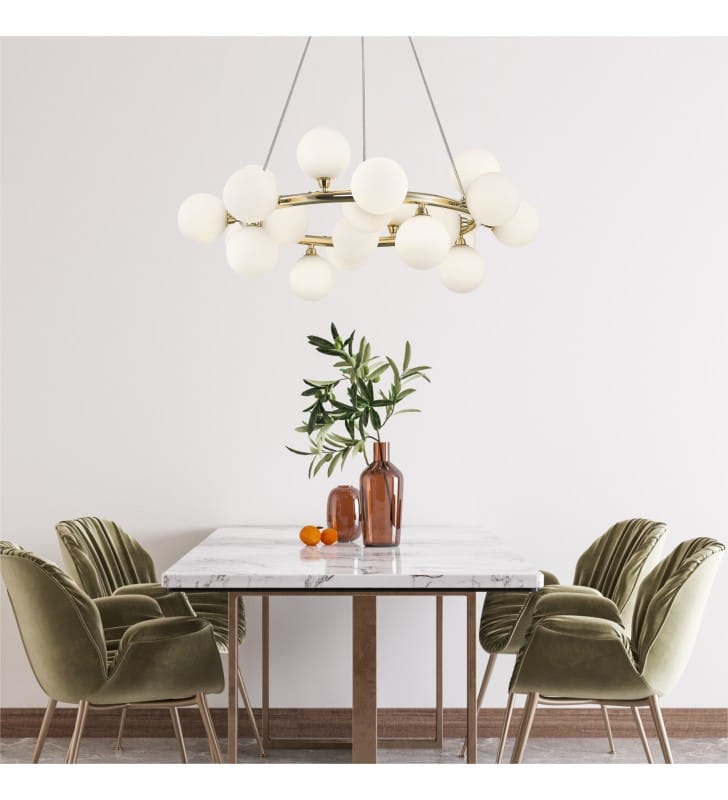 Lampa wisząca Bobo złota wielopunktowa szklane kule na obręczy glamour